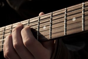 Nauka gry na gitarze i nauka gry na pianinie Warszawa